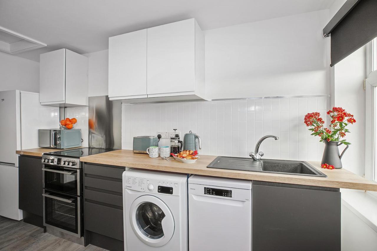 Tyme Suites On Humber クリーソープス エクステリア 写真